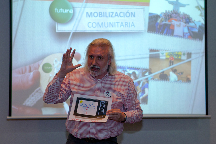 Fernando Acuña (Latinoamérica TV, Chile), durante el Workshop eTAL. // Foto: Manuel Larrosa.